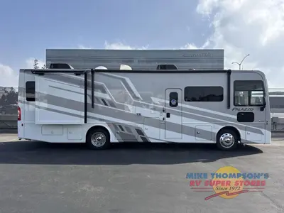 2027 Thor Motor Coach Palazzo GT photo 15