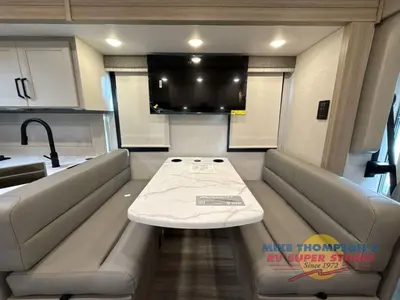 2027 Thor Motor Coach Palazzo GT photo 29