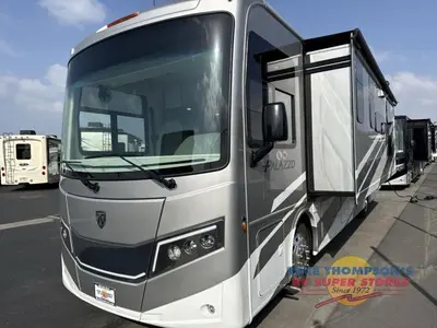 2027 Thor Motor Coach Palazzo GT photo 4