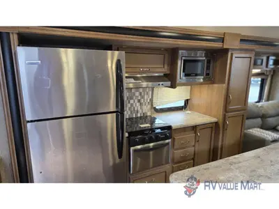 2019 Coachmen RV Catalina Destination Series photo 5