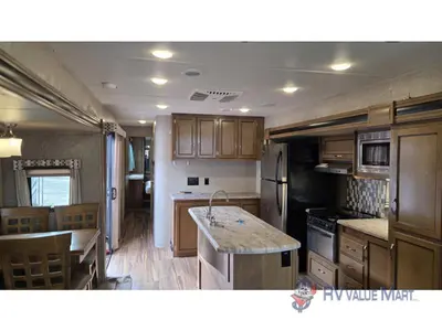 2019 Coachmen RV Catalina Destination Series photo 19
