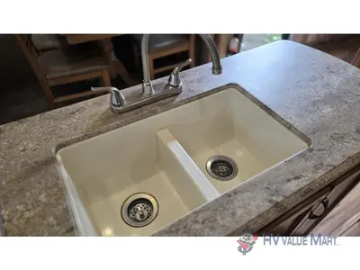 2019 Coachmen RV Catalina Destination Series photo 8
