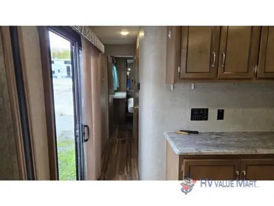 2019 Coachmen RV Catalina Destination Series photo 11