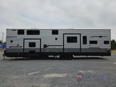 2026 Coachmen RV Catalina Destination Series photo 5