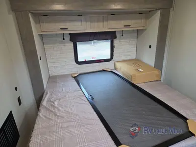 2026 Coachmen RV Catalina Destination Series photo 19