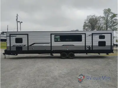 2026 Coachmen RV Catalina Destination Series photo 5