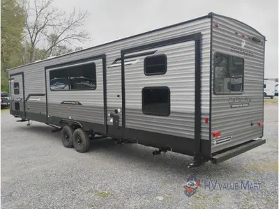 2026 Coachmen RV Catalina Destination Series photo 6