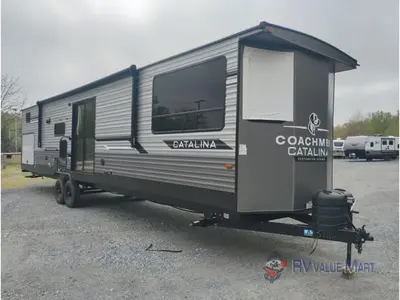 2026 Coachmen RV Catalina Destination Series photo 2
