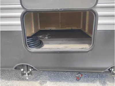 2026 Coachmen RV Catalina Destination Series photo 10