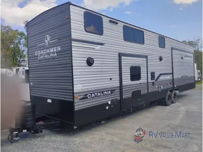 2026 Coachmen RV Catalina Destination Series photo 4