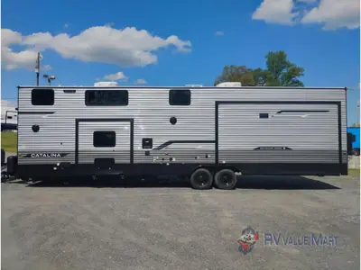 2026 Coachmen RV Catalina Destination Series photo 5