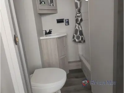 2026 Coachmen RV Catalina Destination Series photo 22
