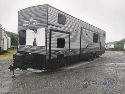 2026 Coachmen RV Catalina Destination Series photo 4