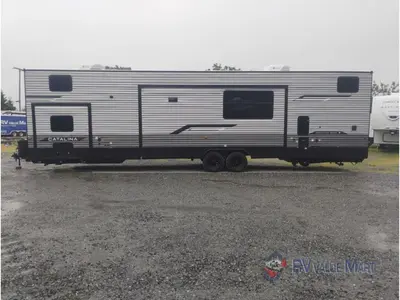 2026 Coachmen RV Catalina Destination Series photo 5
