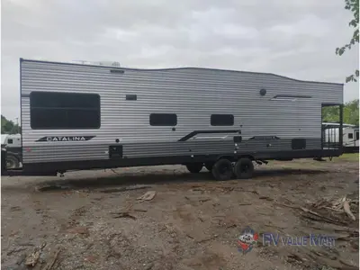 2026 Coachmen RV Catalina Destination Series photo 5