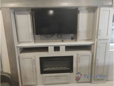 2022 Coachmen RV Catalina Destination Series photo 18