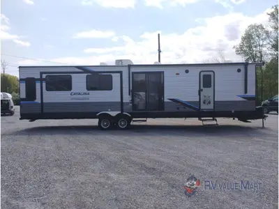 2022 Coachmen RV Catalina Destination Series photo 9