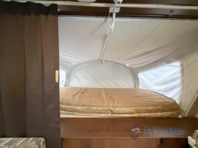 2015 Jayco Jay Feather Ultra Lite photo 8