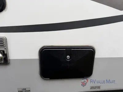 2015 Jayco Jay Feather Ultra Lite photo 6