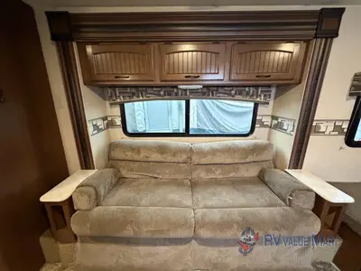 2015 Jayco Jay Feather Ultra Lite photo 11