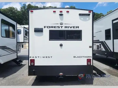 2025 EAST TO WEST Blackthorn Half-Ton photo 4