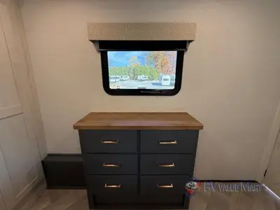 2025 Prime Time RV Crusader photo 26