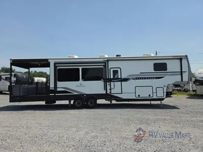 2025 Coachmen RV Brookstone photo 9
