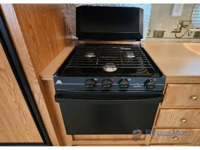2008 CrossRoads RV Zinger photo 17