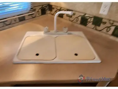 2008 CrossRoads RV Zinger photo 15