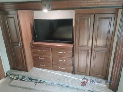2017 Keystone RV Alpine photo 24