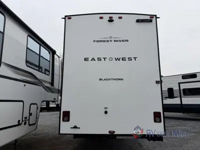 2026 EAST TO WEST Blackthorn photo 4