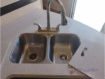 2018 CrossRoads RV Volante photo 22