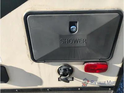 2018 CrossRoads RV Volante photo 10