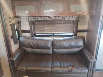 2018 CrossRoads RV Volante photo 13