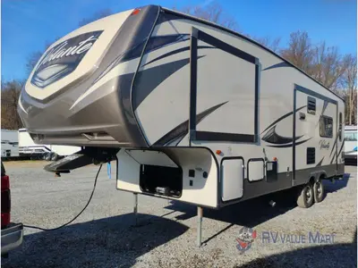 2018 CrossRoads RV Volante photo 3