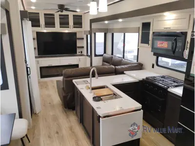 2026 Forest River RV Cherokee Sabre photo 18
