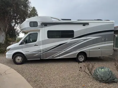 Used 2018 Winnebago View 24J