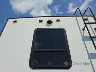 2021 Heartland Bighorn Traveler photo 11