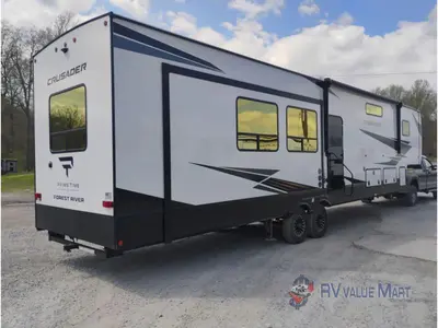 2026 Prime Time RV Crusader photo 8