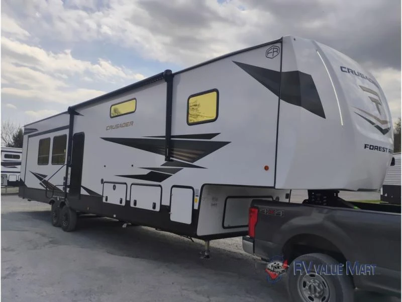 2026 Prime Time RV Crusader exterior