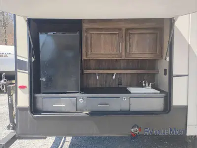 2017 Keystone RV Cougar photo 10