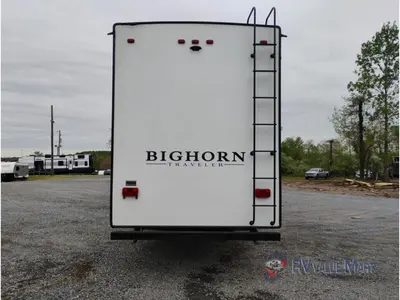 2019 Heartland Bighorn Traveler photo 7