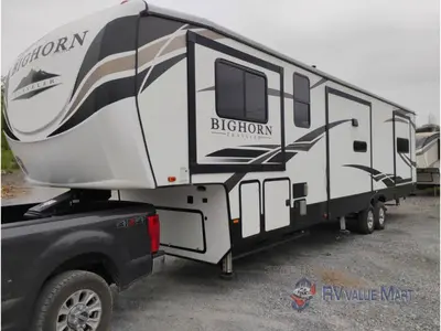 2019 Heartland Bighorn Traveler photo 4