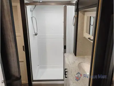 2021 Highland Ridge RV Roamer photo 24