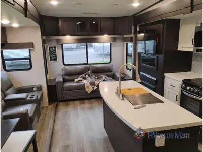 2021 Highland Ridge RV Roamer photo 18