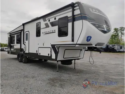 Used 2025 Keystone RV Sprinter 3210RLS