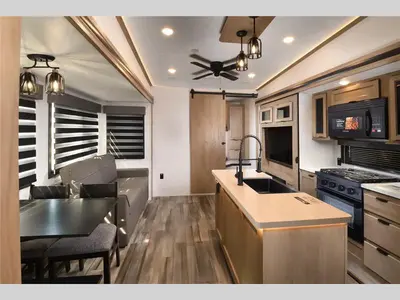 2024 Forest River RV Sabre photo 31