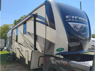 2018 Forest River RV Sierra photo 2