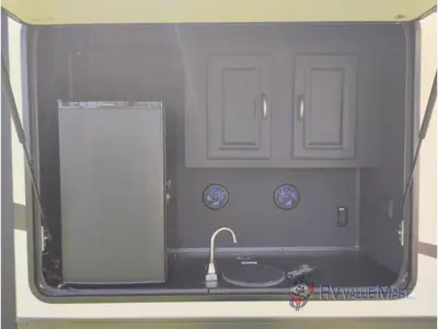 2018 Forest River RV Sierra photo 11