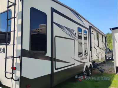 2018 Forest River RV Sierra photo 9